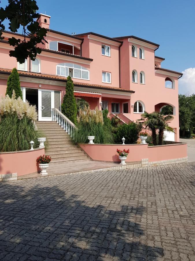 Villa Chiara Krnica Bagian luar foto