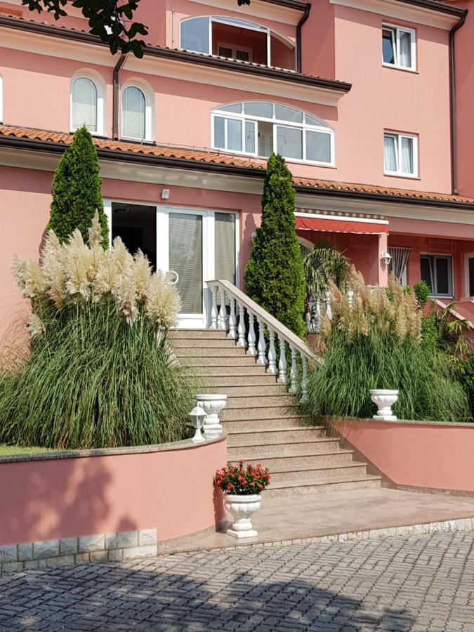 Villa Chiara Krnica Bagian luar foto
