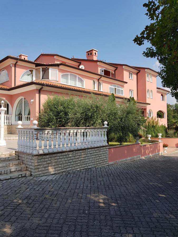 Villa Chiara Krnica Bagian luar foto