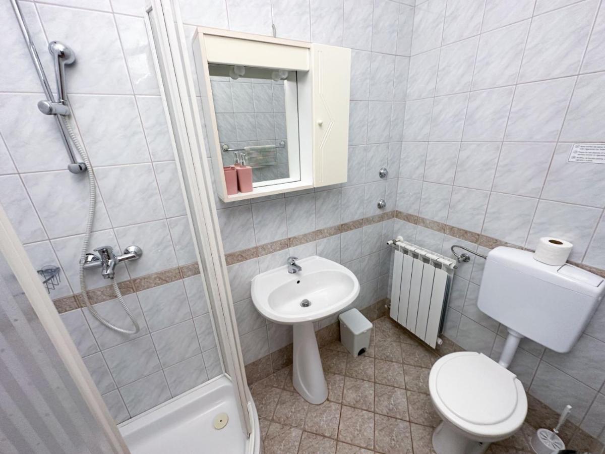 Villa Chiara Krnica Bagian luar foto